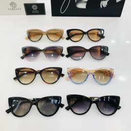 Picture of Versace Sunglasses _SKUfw55115339fw